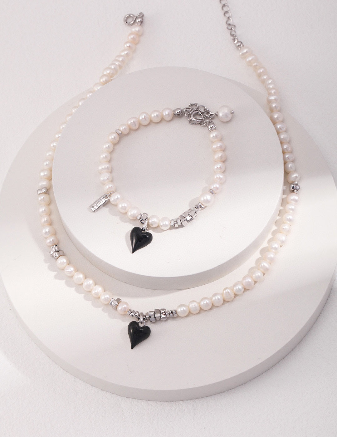 Sterling Silver Heart-shaped Drip Glaze Pearl Necklace